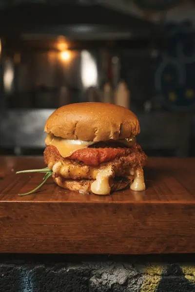 Burger Signature Bevo